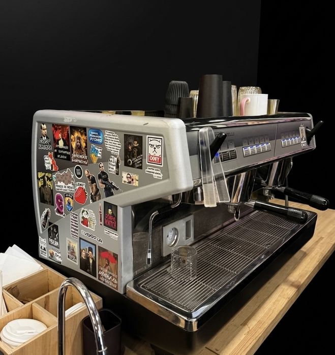 Кавова машинка кавомашинка simonelli nuova