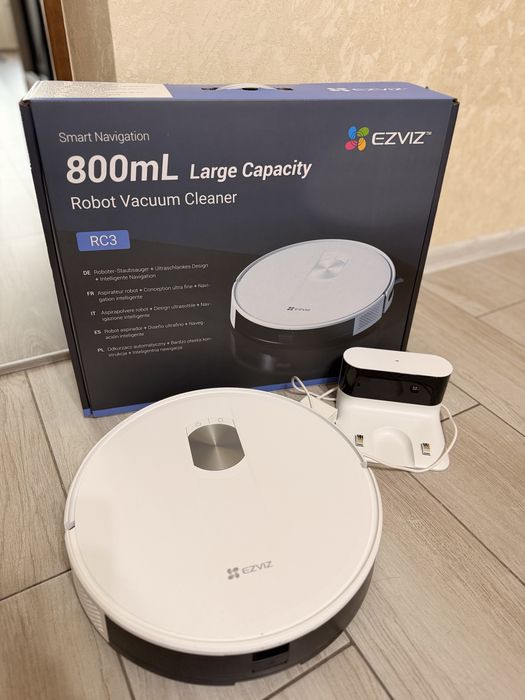 Робот пилосос Erviz RC3