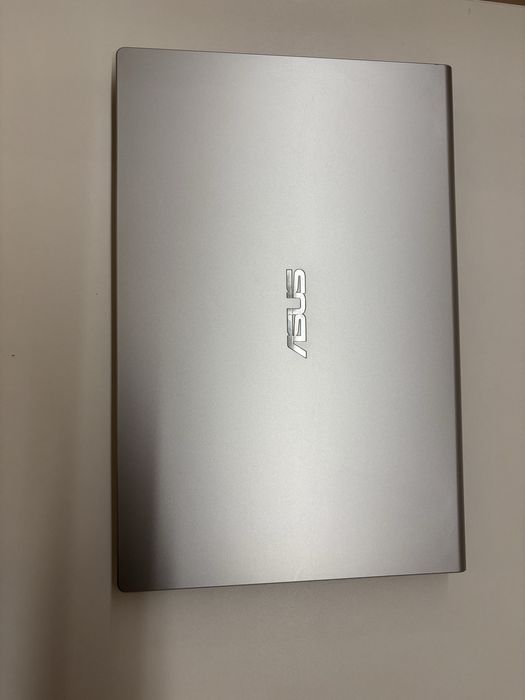 Продам Asus Vivobook