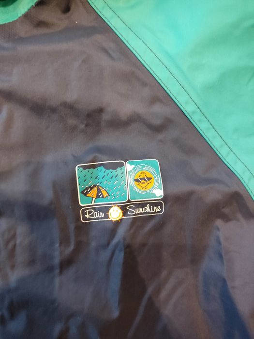 Kurtka przeciwdeszczowa rozm 128