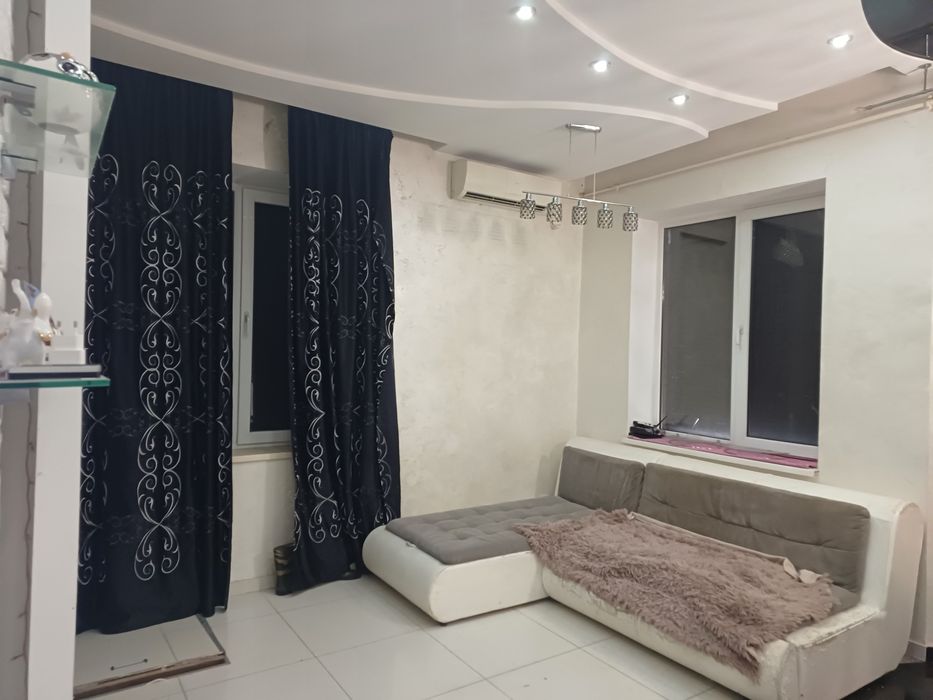 Продам  дом  Каменское возле  соснового леса  190000$