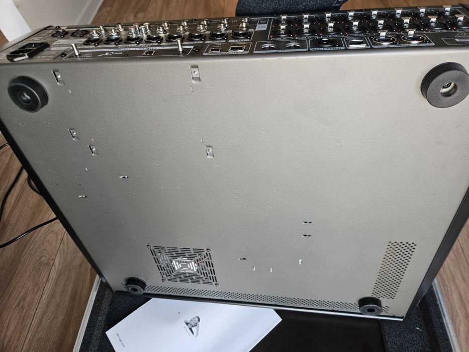 Behringer x32 Compact (Producer, Full)