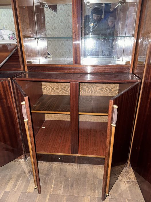 Мебельная Стенка в отличном состоянии