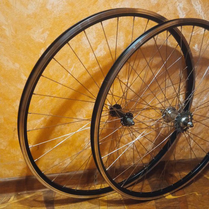Вело колёса 28 дюймов на чешской втулке velosteel спица нержавейка