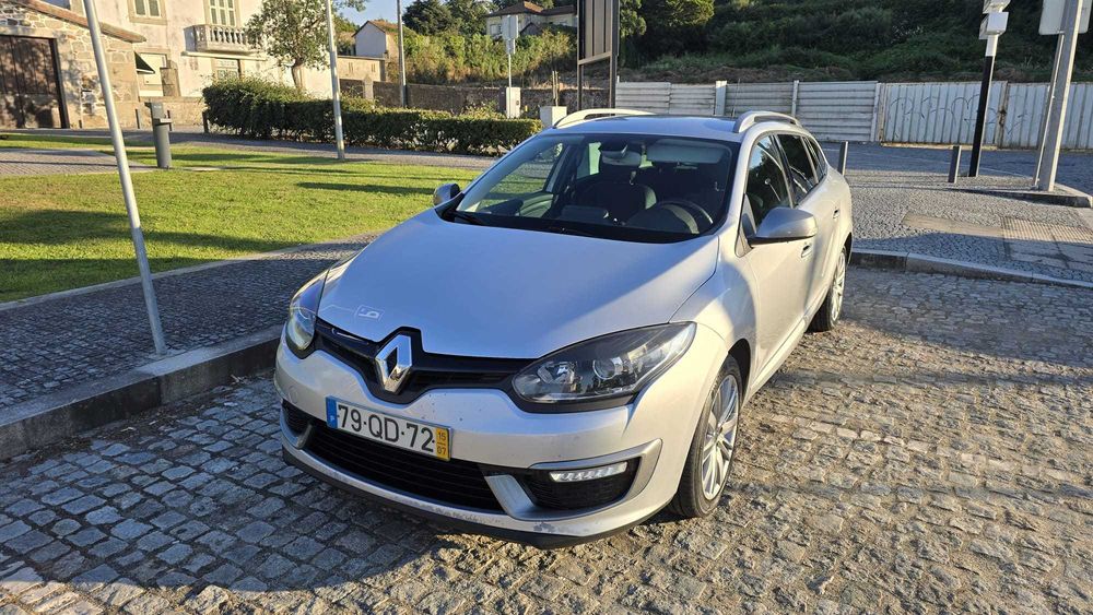 Renault Mégane Sport Tourer — fotografia 2
