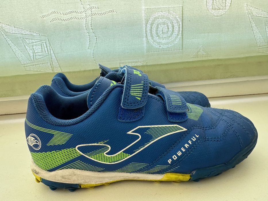 Сороканіжки Joma