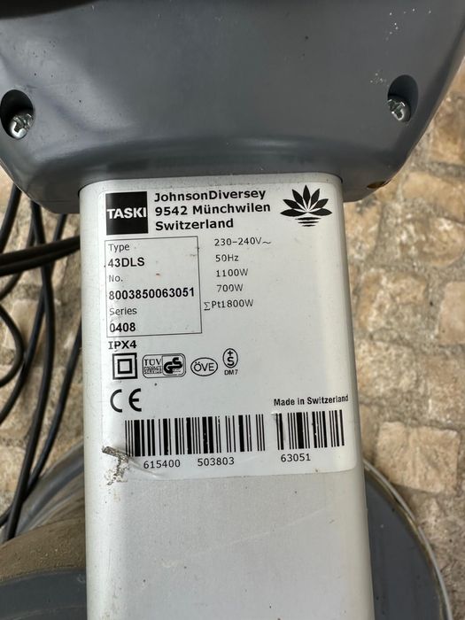 Máquina Monodisco Profissional TASKI 43 DLS – Como Nova / Nunca Usada