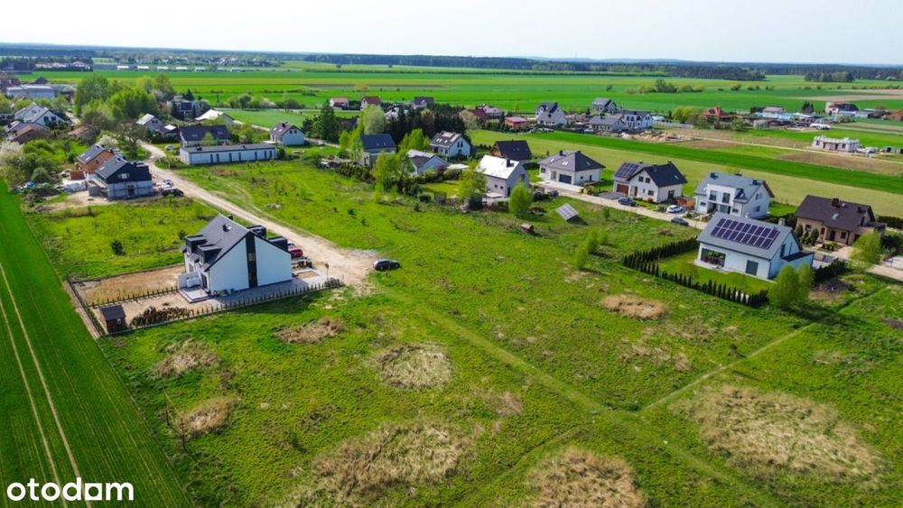 Działki Blisko SZKOŁY ! 999m2 ! Woda Prąd Gaz