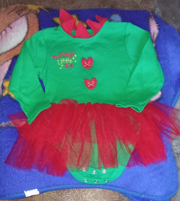 Святкове боді для вашої крихітки