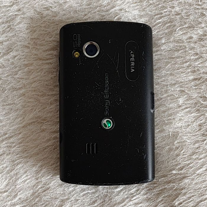 Telefon Sony Ericsson U20i