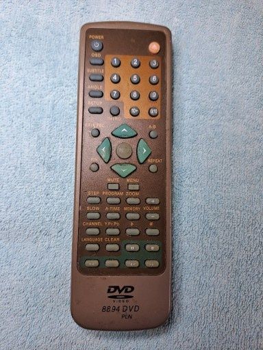 Pilot Elta 8894 DVD