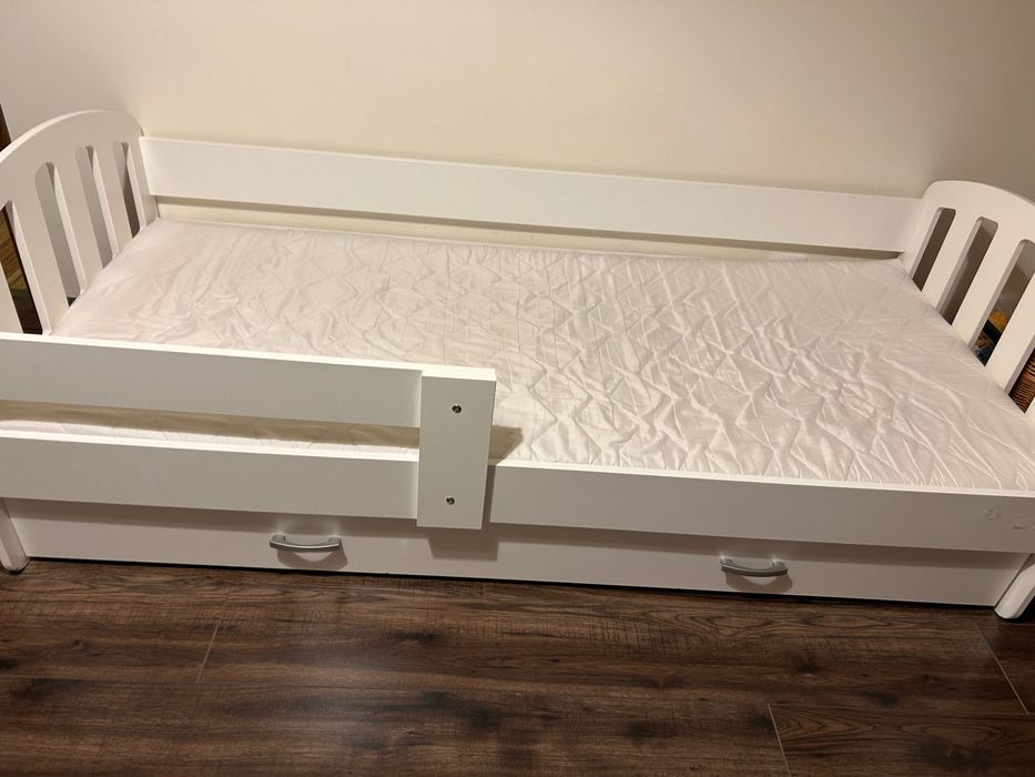 Łóżko 180x80 dziecięce białe