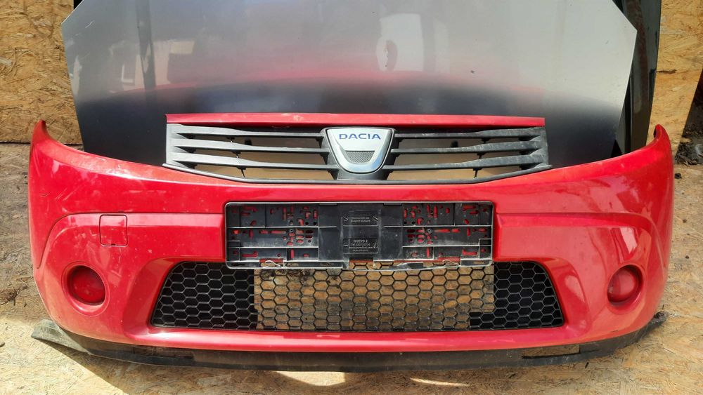 OV210 Dacia Sandero I zderzak przedni przód  I INNE