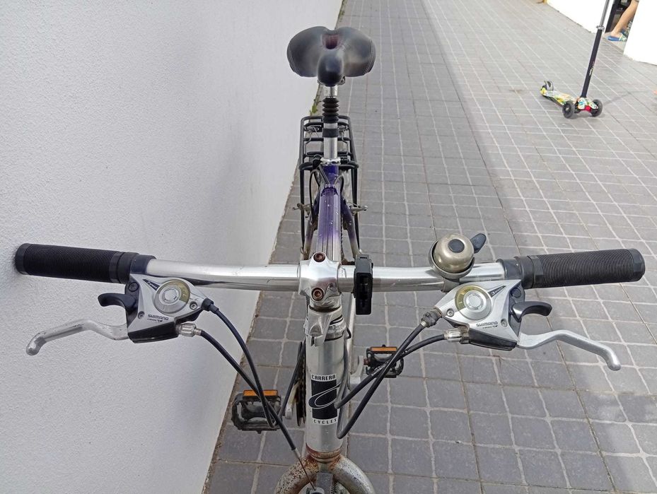 Bicicleta com rodas 26"
