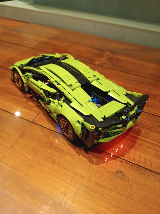 Lamborghini Sian klocki