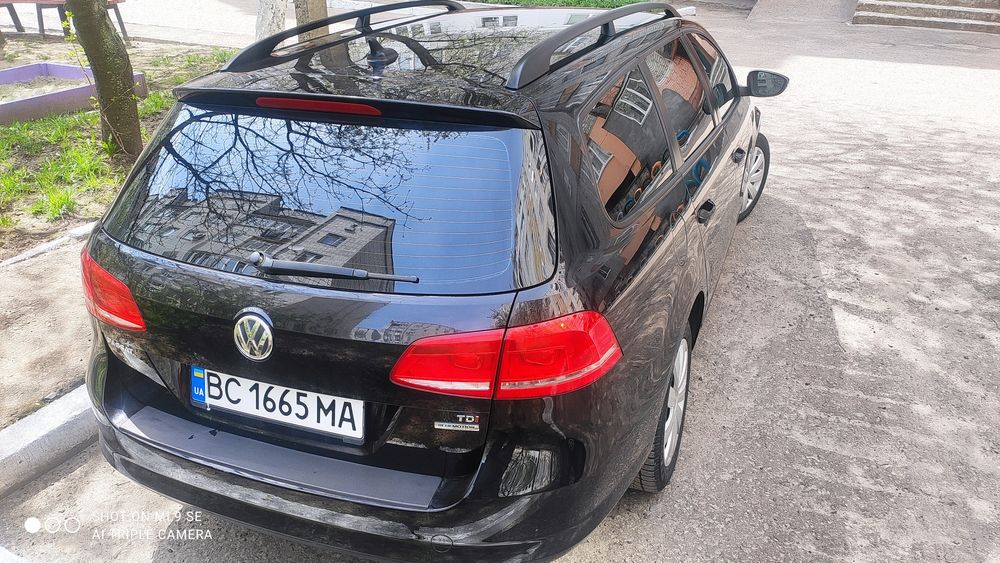 VW Passat b7. універсал .