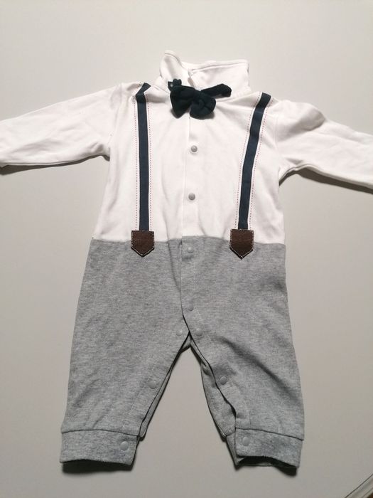 Babygrow Branco e Cinza