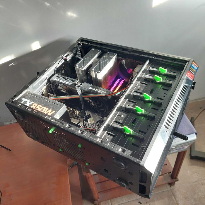 PC Desktop Retro para jogos e 3D Bate um Threadrriper (32Cores) de 2*Geração