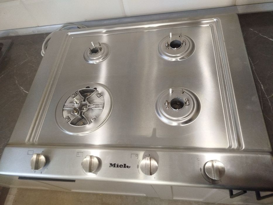 Газова варильна поверхня Miele KM 2014, WOK