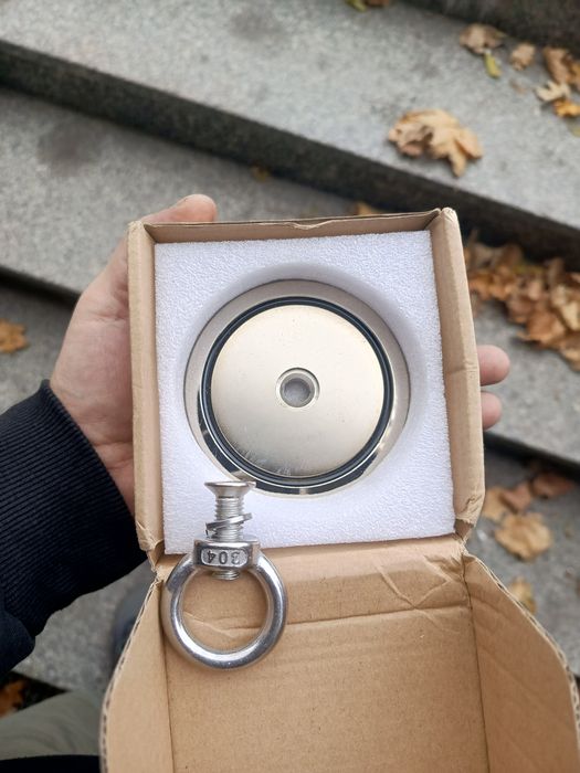 Magnes neodymowy 270 kg / Ø90 mm