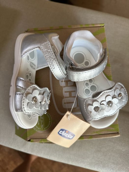 Босоніжки Chicco 20р устілка 12,5см назва Goffry