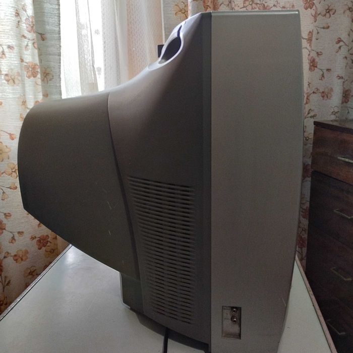 Телевизор Samsung.