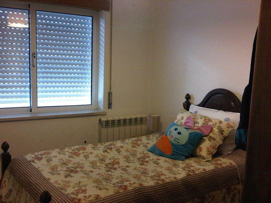 Apartamento T3 na Av. Elísio de Moura