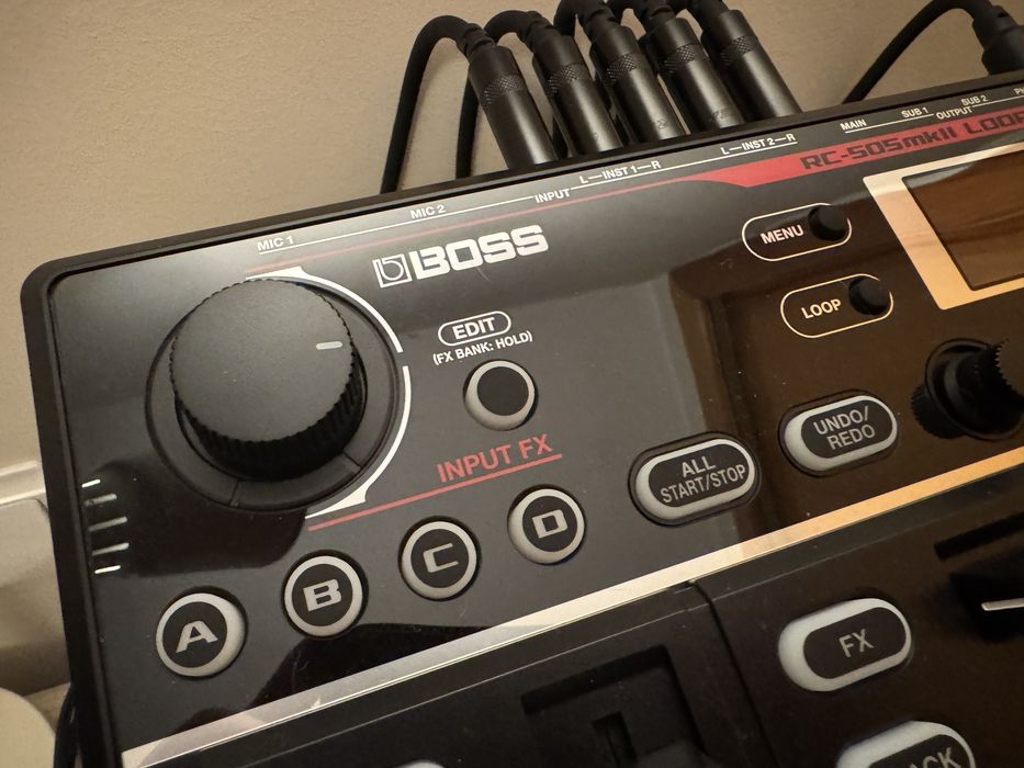 BOSS RC-505 MkII / Loop Station (Como Novo) + Garantia Thomann + Caixa