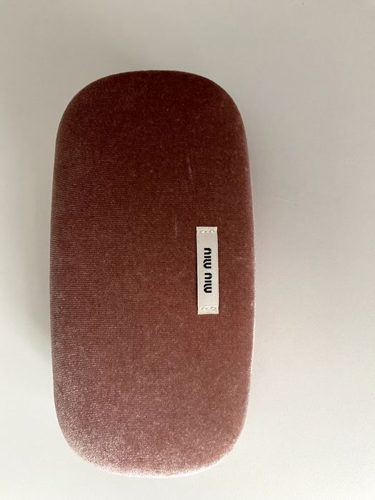 Novos óculos de sol Miu Miu\Miu Miu Sunglasses, old collection.