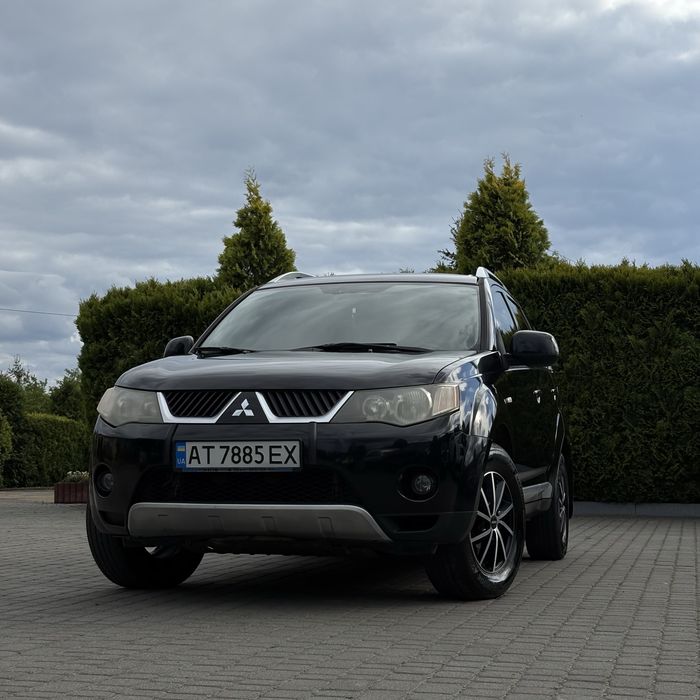 Продаж авто Mitsubishi Outlander XL