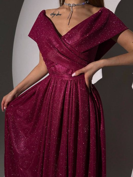 Вечірня сукня / Випускна сукня / Святкова сукня / Плаття