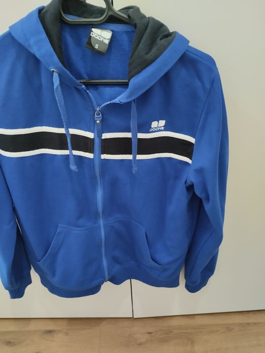 Blusão de desporto. Unisexo. Como novo