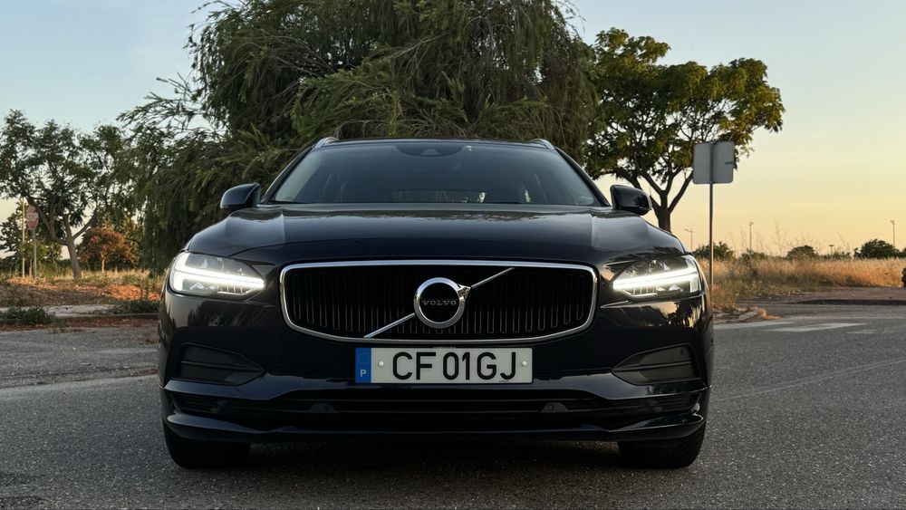 Volvo V90 D4 2.0D 190Cv Momentum Plus GearTronic