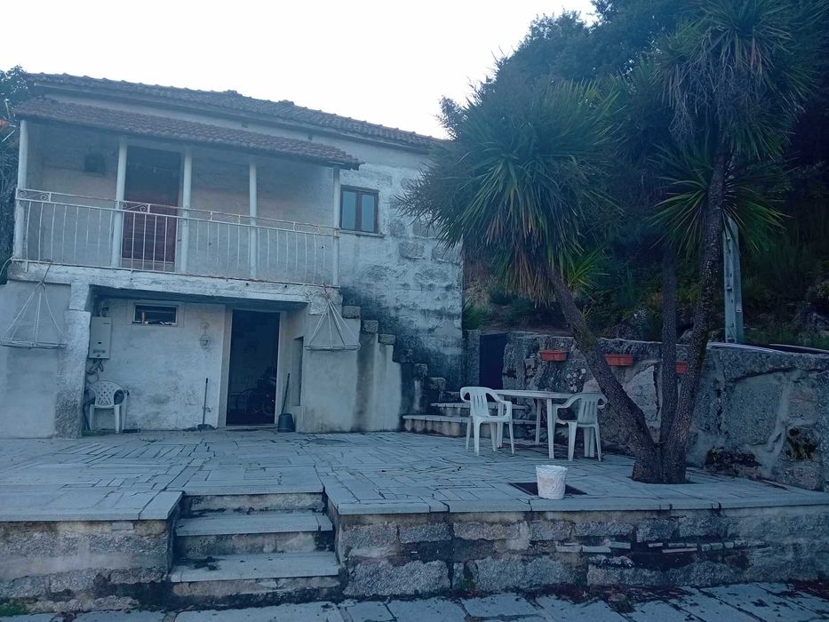 Casa e quinta para venda