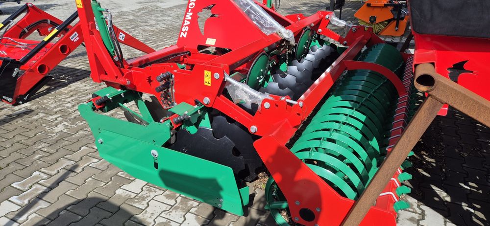Zestaw nabudowany Agregat talerzowy Siewnik 2 talerz Agro-masz