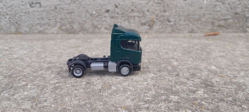 Scania CR 4x4 Herpa h0 1:87
