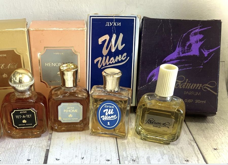 Шанс тет-а тет, Реноме духи Єллада