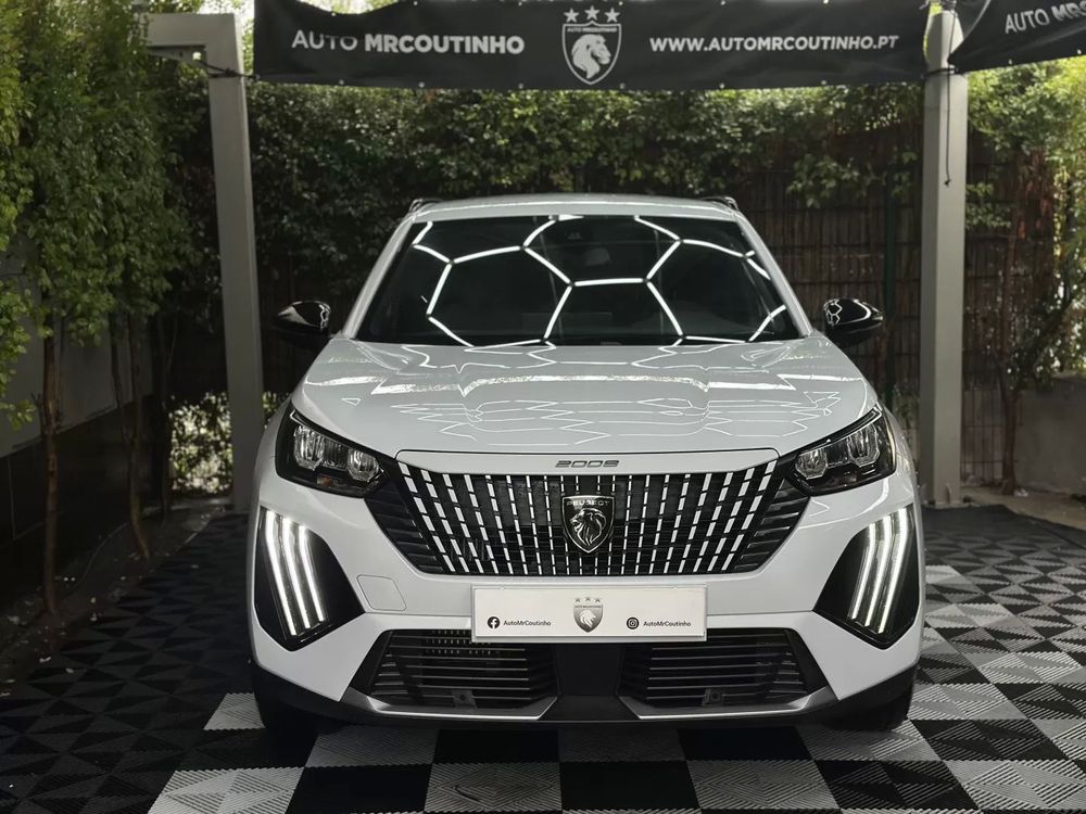 Peugeot 2008 Hybrid 136 e-DSC Allure