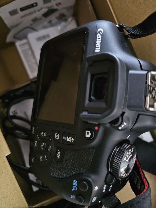 Canon EOS 2000d e 1100d