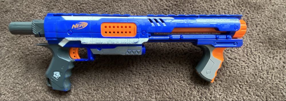 4 Nerfs em ótimo estado