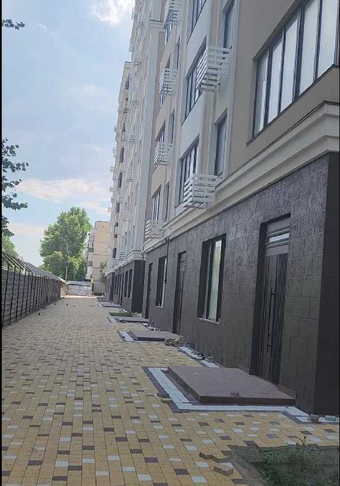 2 к новобуд вул Садова Центральний р-н 81.8 м2 ЖК Grand deLuxe