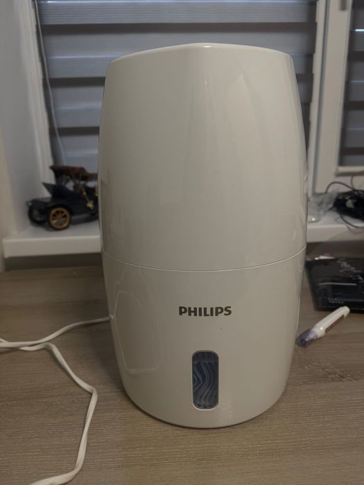 грудня 2025 р.
Зволожувач повітря Philips HU2716/10.