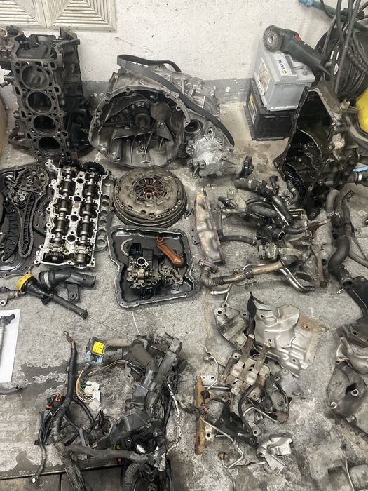 Silnik blok głowica Nissan Qashqai 2.0dci M9R G832 części 4x4 skrzynia