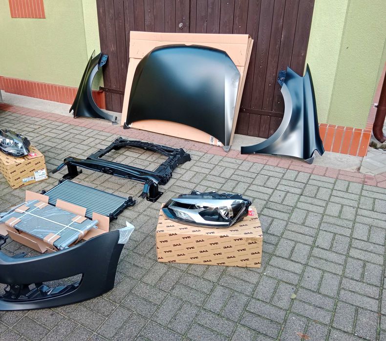 VW POLO 6R 2009 + belka wzmocnienie zderzka