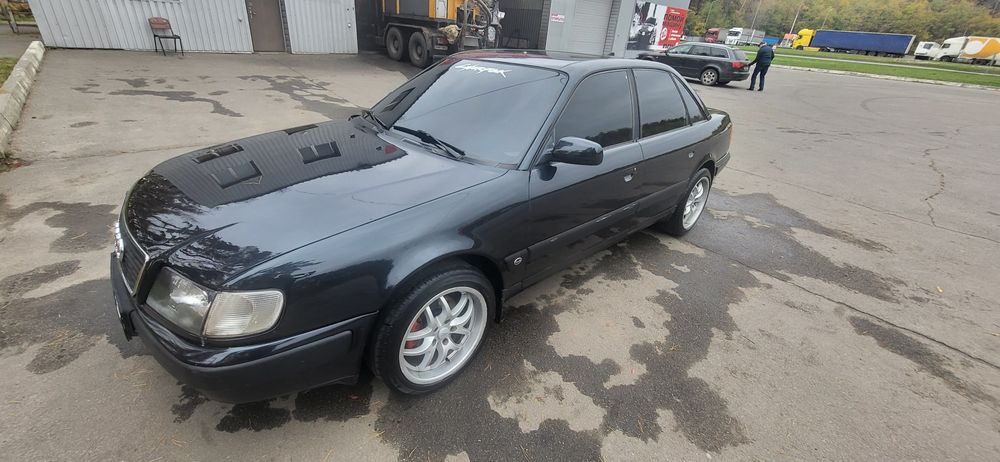 Audi 100 C4 2.6  gas/benz