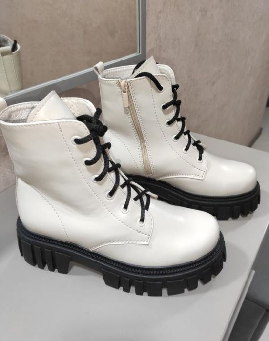 Берцы женские зимние и демисезонные, разные цвета и модели