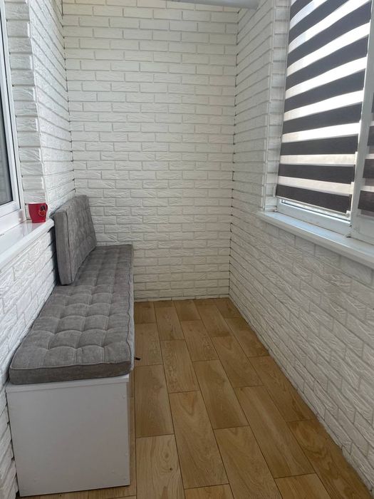 Квартира подобово карамель