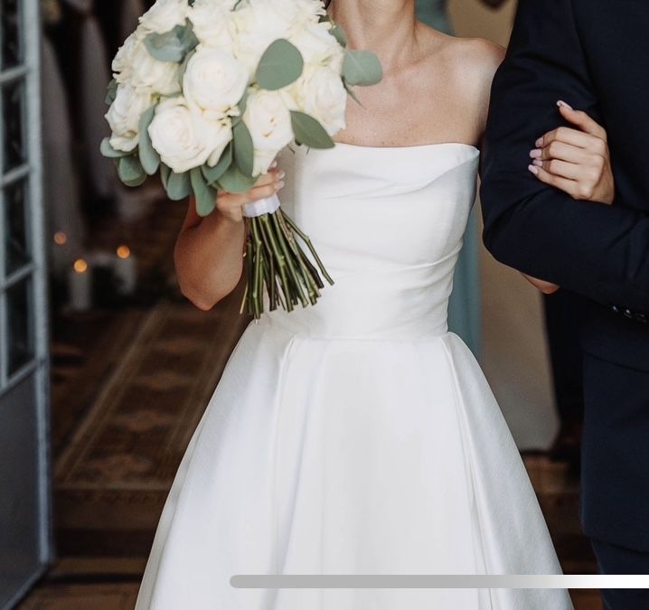 Suknia ślubna Avenue22