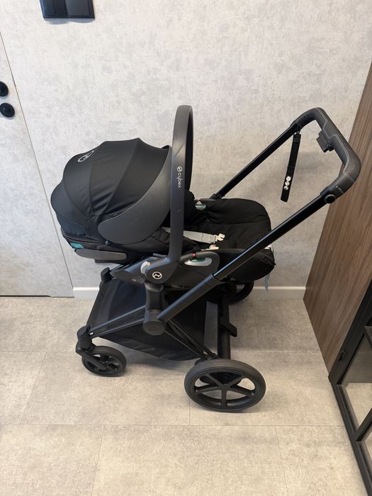 Cybex E-priam 4.0 na gwarancji z funkcja automatycznego bujania