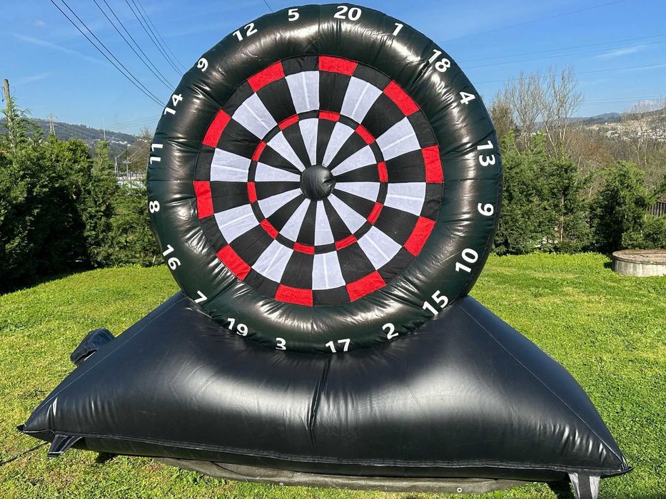 Insufláveis desportivos , matraquilhos humanos, baliza, alvo,